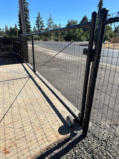 Stratton & Son Fence Construction